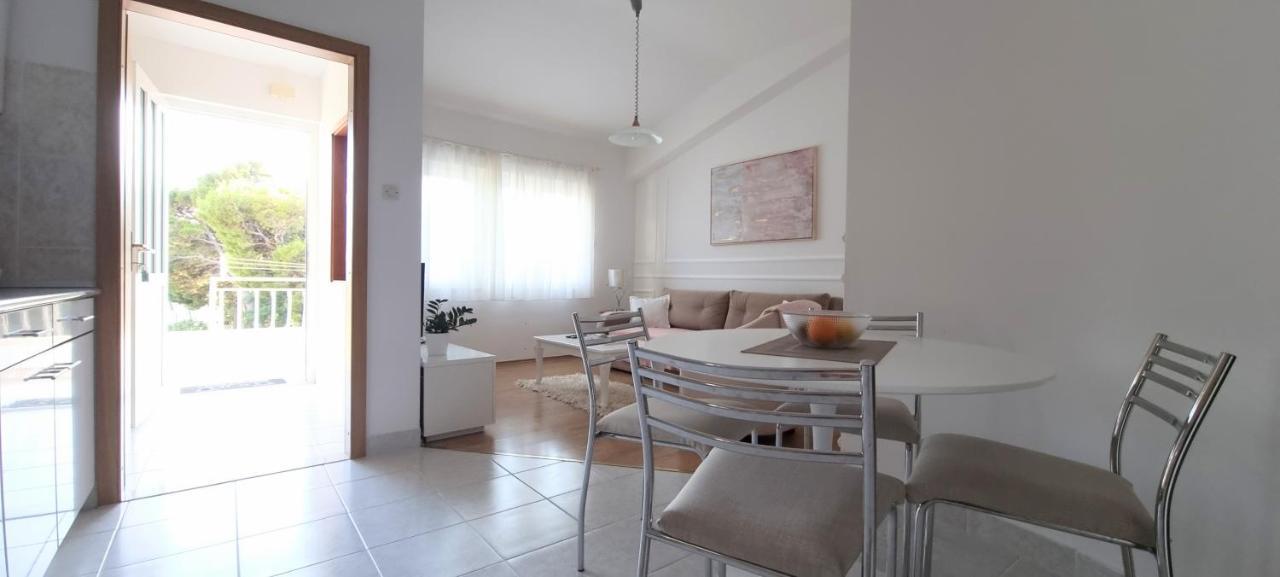 Apartment Kate-Few Minutes From Beach Makarska Bagian luar foto